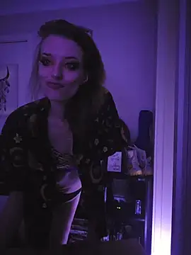 Snapshot of lonely_Cosplay_chick chatting on 12.05.25 lonely Cosplay chick online show from 12.05.25