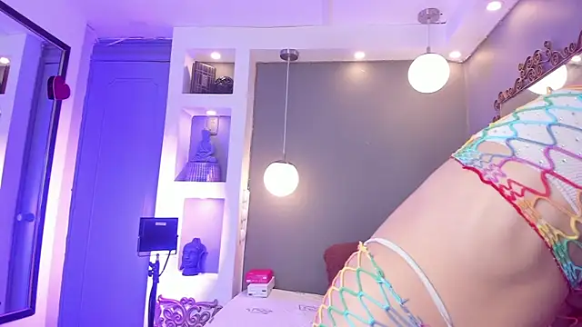 Alana Martinez  online show from 03.19.26