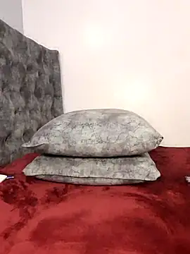 Snapshot of cocoluvx chatting on 11.23.25 cocoluvx online show from 11.23.25