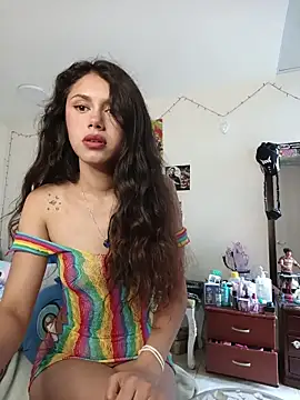 Snapshot of caramel_doll__ chatting on 12.21.25 caramel doll online show from 12.21.25