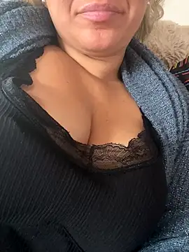 Daiana Andra online show from 12.05.25