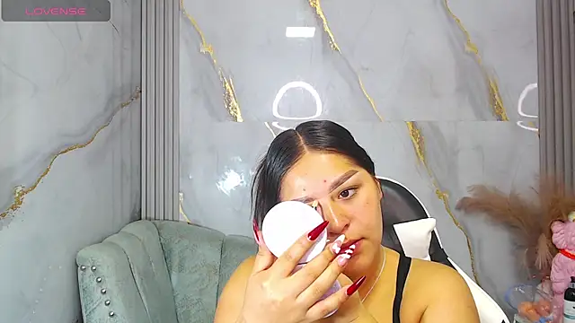 Snapshot of Dayan_v_ chatting on 01.09.26 Dayan v online show from 01.09.26