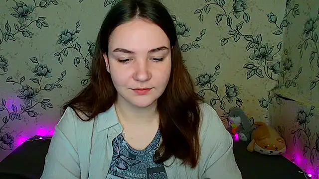 Snapshot of OliviaMontgommery chatting on 04.19.26 OliviaMontgommery online show from 04.19.26