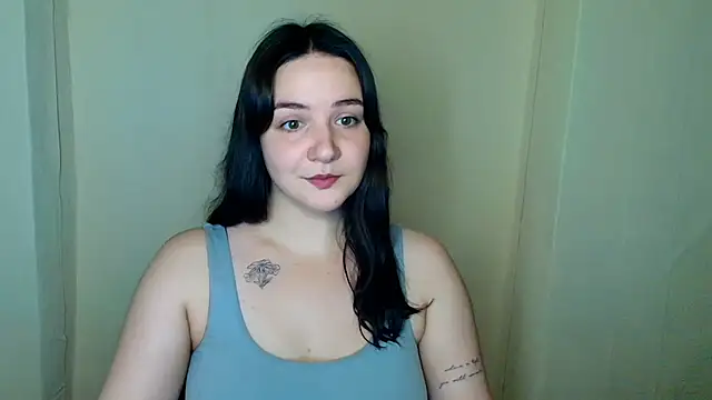 Snapshot of OliviaMontgommery chatting on 07.08.26 OliviaMontgommery online show from 07.08.26