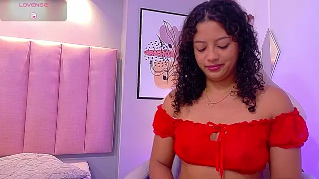 Snapshot of CamilaLevy chatting on 02.10.26 CamilaLevy online show from 02.10.26