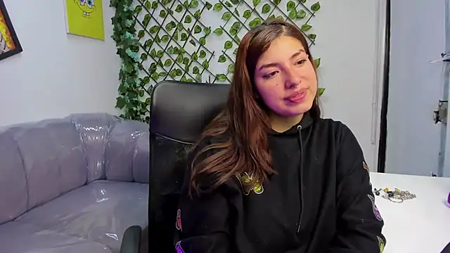 Snapshot of Violetta_Swett_ chatting on 07.14.26 Violetta Swett online show from 07.14.26