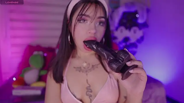 emma soffia online show from 10.07.25