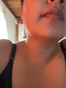 Snapshot of Cami_Moon1 chatting on 10.14.25 Cami Moon1 online show from 10.14.25