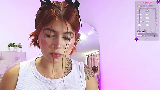 SoofiKiss online show from 02.19.26