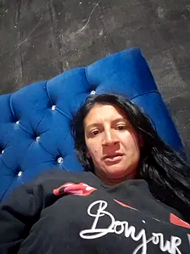 Lesli 14 online show from 11.16.25