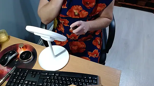 Ledi Catherin online show from 11.03.25