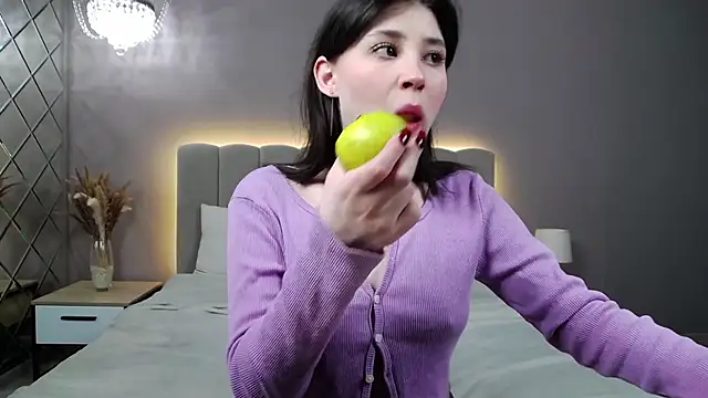 DianaMello online show from 11.21.25