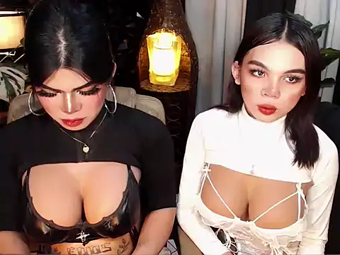 Snapshot of TWINKTRANSSHANEL chatting on 11.07.25 TWINKTRANSSHANEL online show from 11.07.25