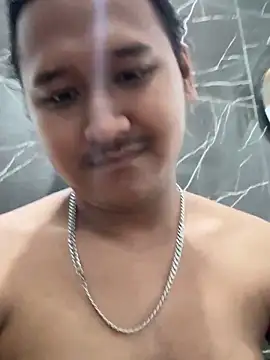 Snapshot of latexidn chatting on 11.04.25 latexidn online show from 11.04.25