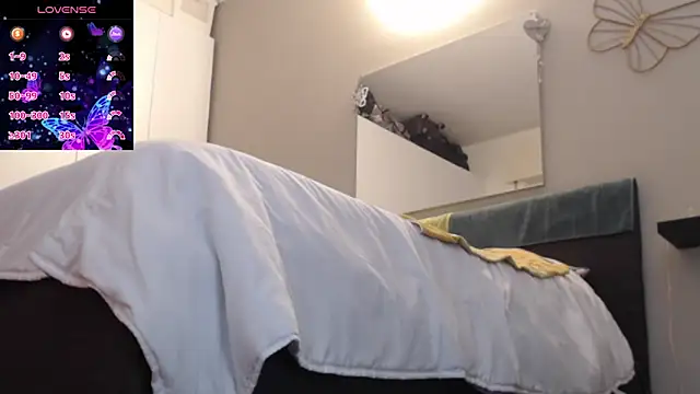 Spicypamy online show from 12.18.25