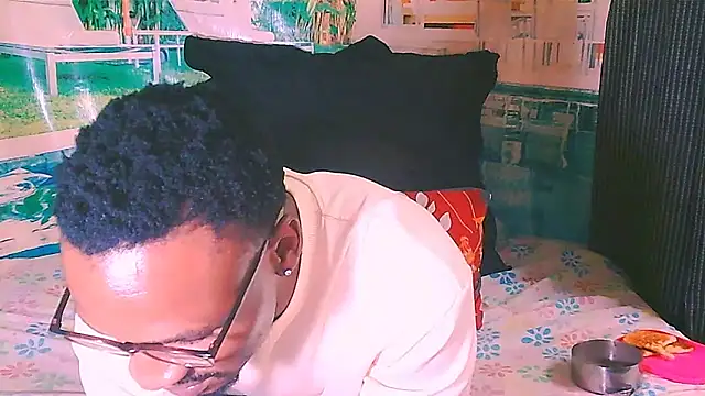 EbonyTiger69 online show from 04.12.26