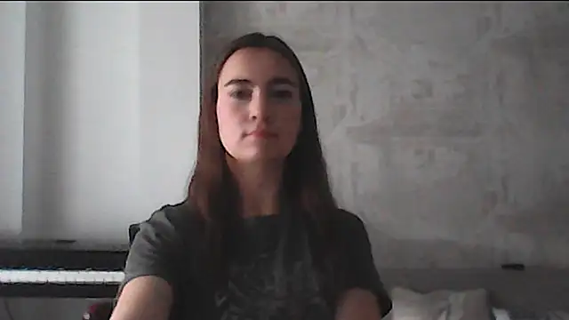 Snapshot of JinnyVibes chatting on 10.09.25 JinnyVibes online show from 10.09.25