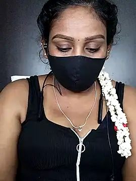 Snapshot of tamil_Monisha chatting on 11.19.25 tamil Monisha online show from 11.19.25