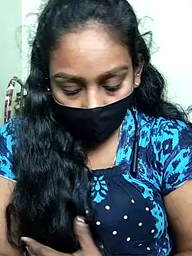Snapshot of tamil_Monisha chatting on 11.25.25 tamil Monisha online show from 11.25.25