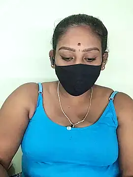 Snapshot of tamil_Monisha chatting on 11.29.25 tamil Monisha online show from 11.29.25