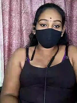 Snapshot of tamil_Monisha chatting on 02.10.26 tamil Monisha online show from 02.10.26