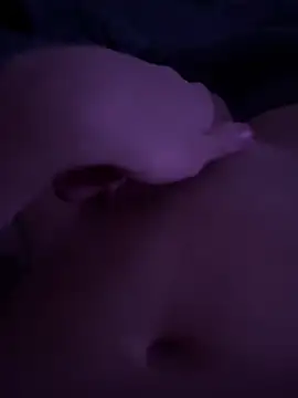 Snapshot of nieonixpeek19 chatting on 12.16.25 nieonixpeek19 online show from 12.16.25