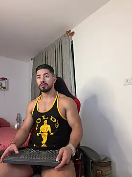 Ezzio Scolaro online show from 03.27.26