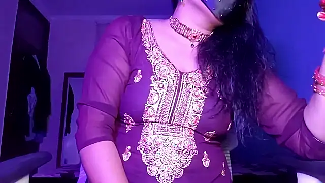 Snapshot of horny_milf_couple chatting on 05.07.26 horny milf couple online show from 05.07.26