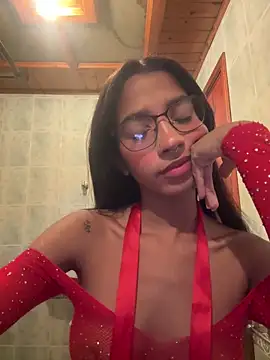 Snapshot of ScarletEvanss_ chatting on 04.28.26 ScarletEvanss online show from 04.28.26