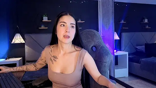 giapearl25 online show from 11.20.25