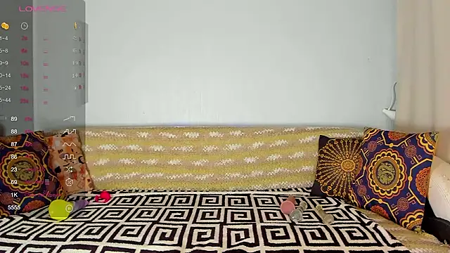 Snapshot of Amalia_Mio chatting on 02.11.26 Amalia Mio online show from 02.11.26