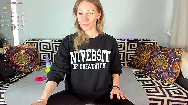 Snapshot of Amalia_Mio chatting on 02.20.26 Amalia Mio online show from 02.20.26