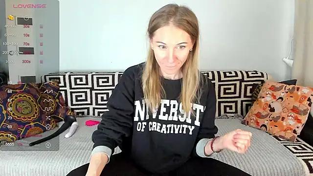 Snapshot of Amalia_Mio chatting on 02.26.26 Amalia Mio online show from 02.26.26