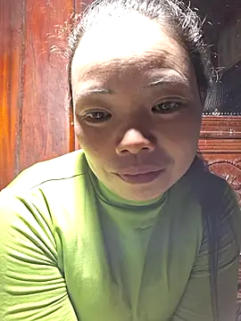 Snapshot of miomio-12 chatting on 11.07.25 miomio-12 online show from 11.07.25