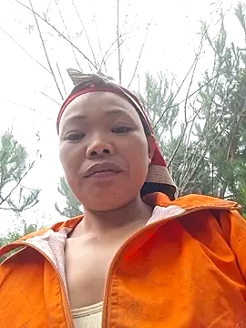 Snapshot of miomio-12 chatting on 11.09.25 miomio-12 online show from 11.09.25