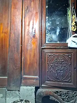 Snapshot of miomio-12 chatting on 11.23.25 miomio-12 online show from 11.23.25