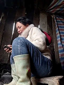 Snapshot of miomio-12 chatting on 02.08.26 miomio-12 online show from 02.08.26