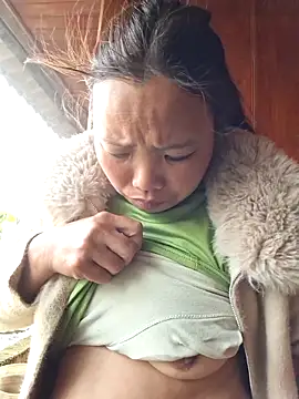 Snapshot of miomio-12 chatting on 03.22.26 miomio-12 online show from 03.22.26