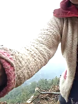 Snapshot of miomio-12 chatting on 03.26.26 miomio-12 online show from 03.26.26