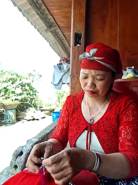 Snapshot of miomio-12 chatting on 04.08.26 miomio-12 online show from 04.08.26