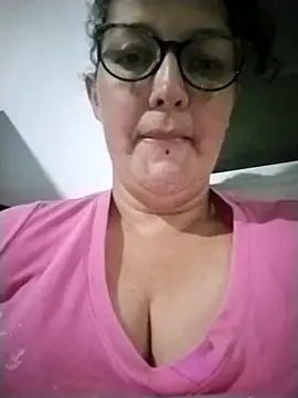 -saraqueen- online show from 12.19.25