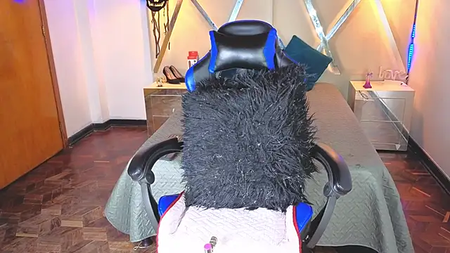 Snapshot of Anastasiaxxx69 chatting on 11.01.25 Anastasiaxxx69 online show from 11.01.25