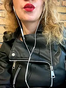 melisss2 online show from 10.11.25