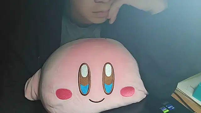 Snapshot of fox165 chatting on 11.28.25 fox165 online show from 11.28.25