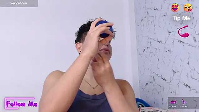 Dominic king7 online show from 10.17.25