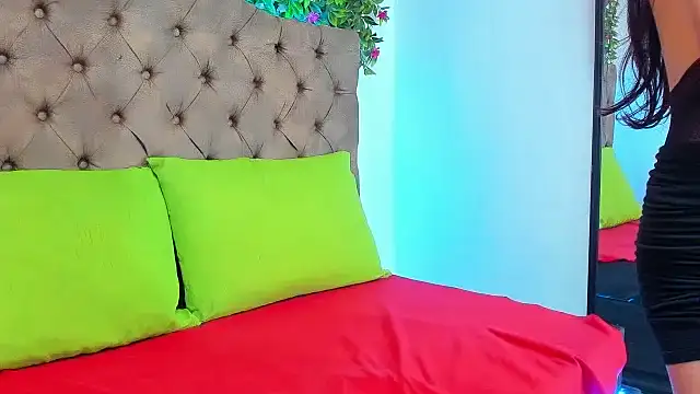 Snapshot of Candy_sweety1 chatting on 01.17.26 Candy sweety1 online show from 01.17.26