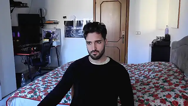 Snapshot of Al3xox02 chatting on 01.08.26 Al3xox02 online show from 01.08.26