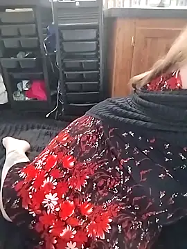 Snapshot of AugustRayn chatting on 02.03.26 AugustRayn online show from 02.03.26