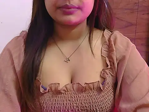 cute zaraa online show from 12.04.25