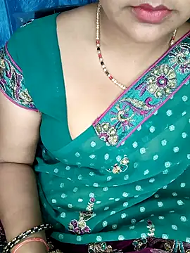 Snapshot of Rashmi_011 chatting on 04.26.26 Rashmi 011 online show from 04.26.26